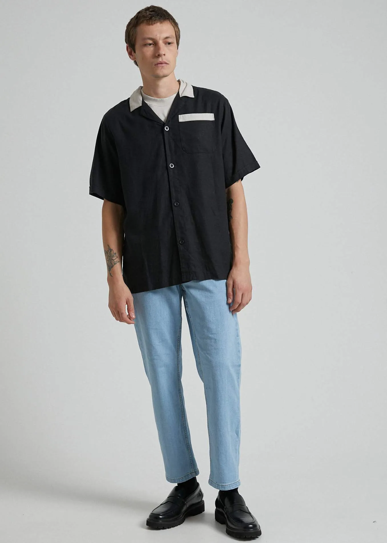 Afends Mens Bowlo - Hemp Cuban Short Sleeve Shirt - Black