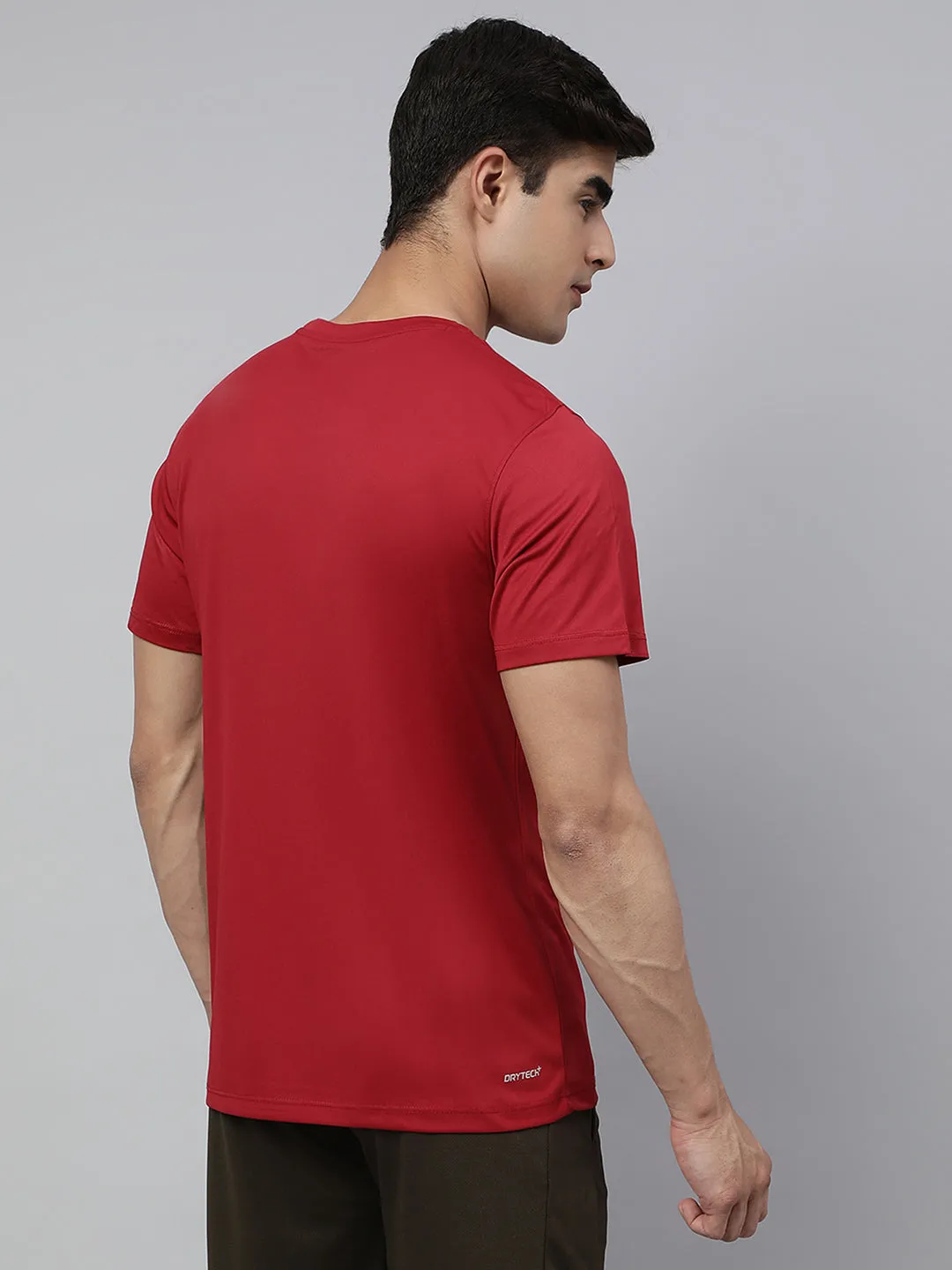 Alcis Men's Red Anti-Static Soft-Touch Slim-Fit Sports for All Round Neck Wonder T-Shirt