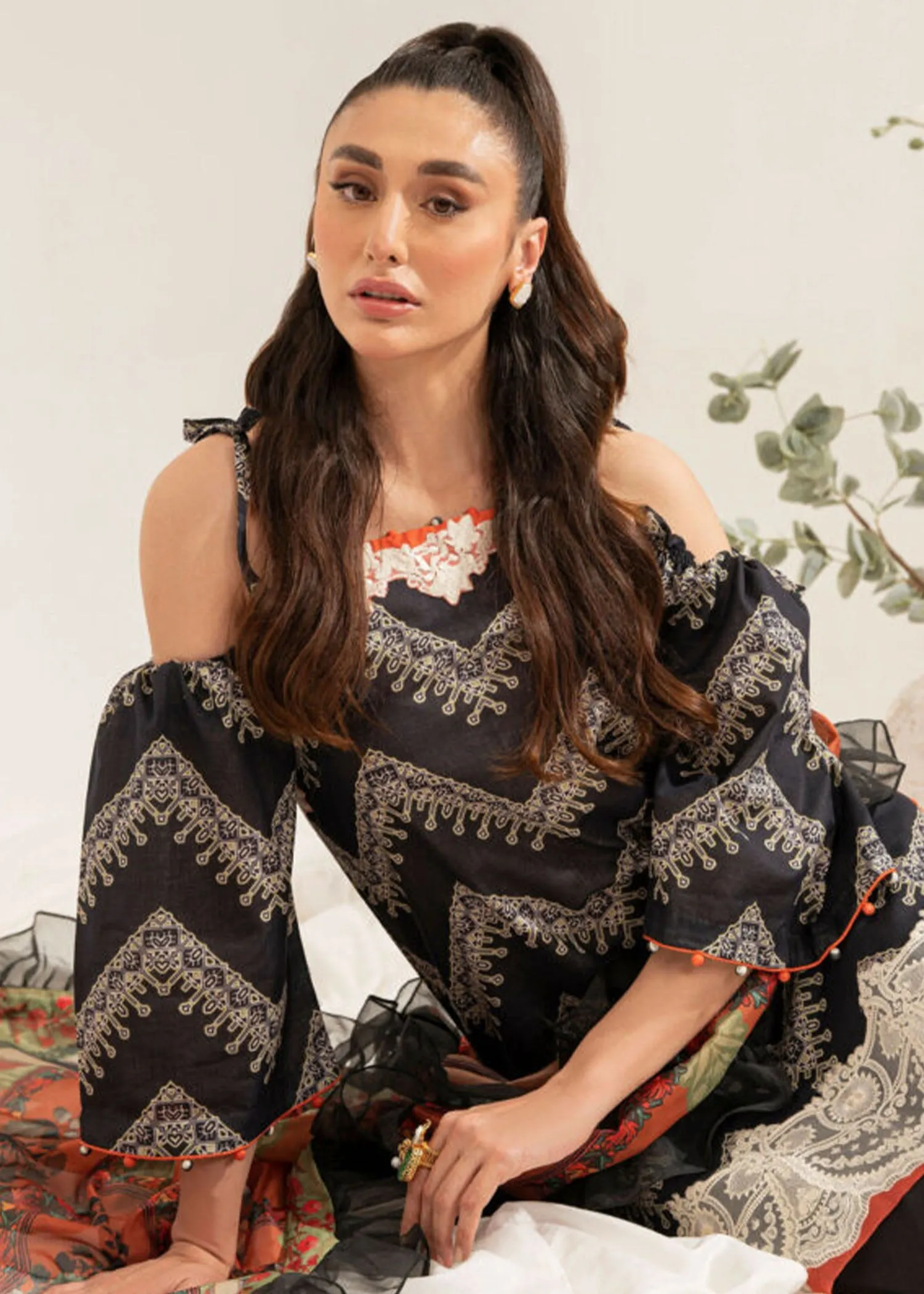 Asifa & Nabeel Leia Lawn Collection – RHEA (LL-11)