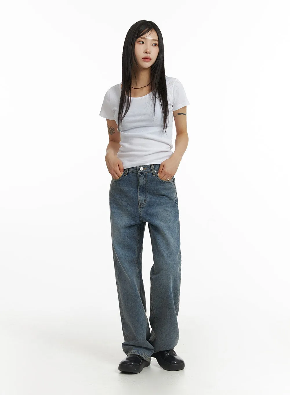 Washed Straight Leg Jeans CF401