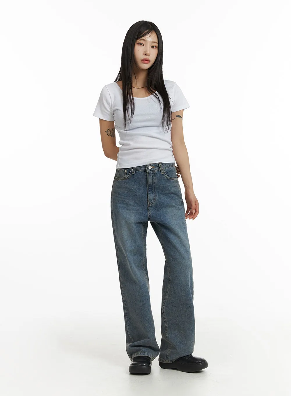 Washed Straight Leg Jeans CF401